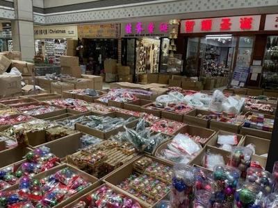 “世界的义乌” 义乌小商品市场的全球性角色与百货零售的深刻变革